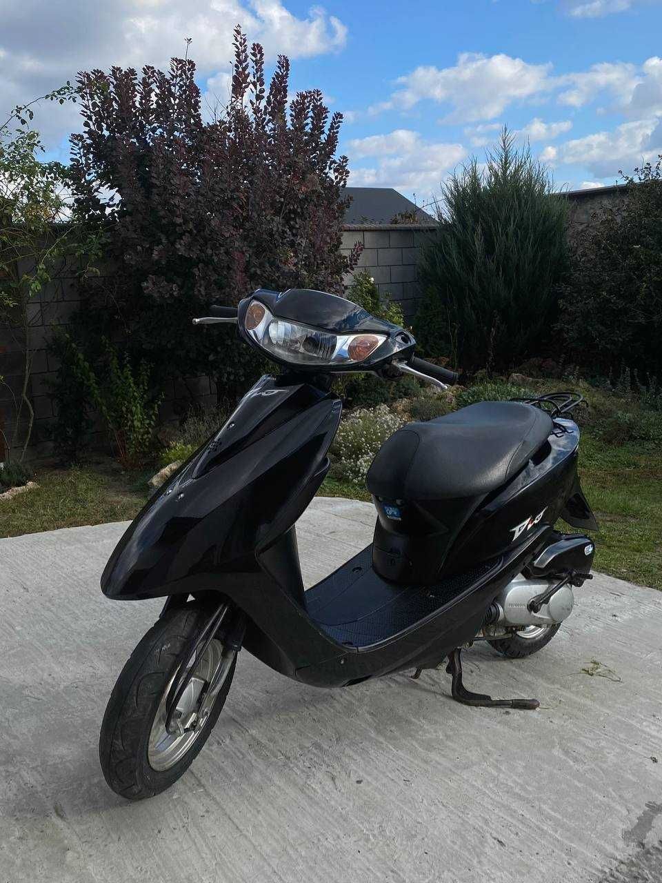 Скутер Honda Dio AF62/68