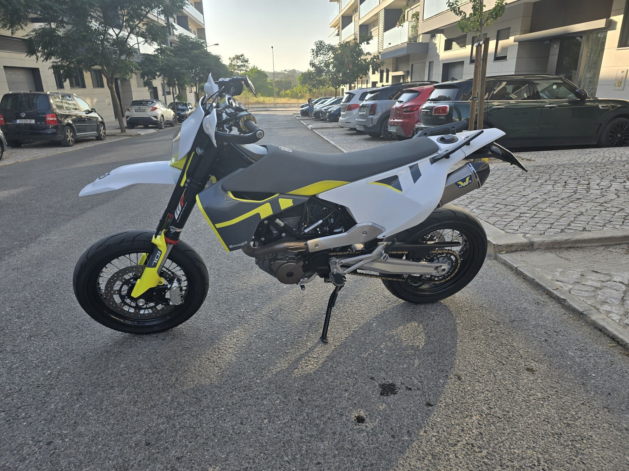 Husqvarna 701 sm