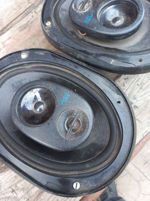 Продам автомобильные динамики.