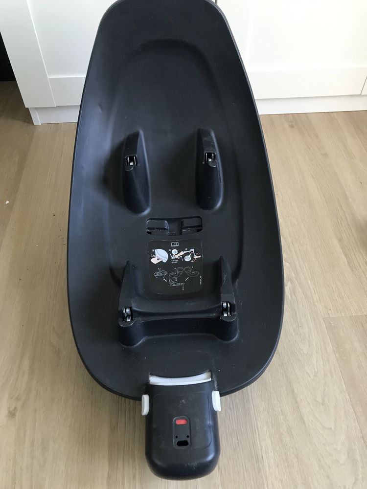 Fotelik Cybex Sirona M2 z baza Izofix