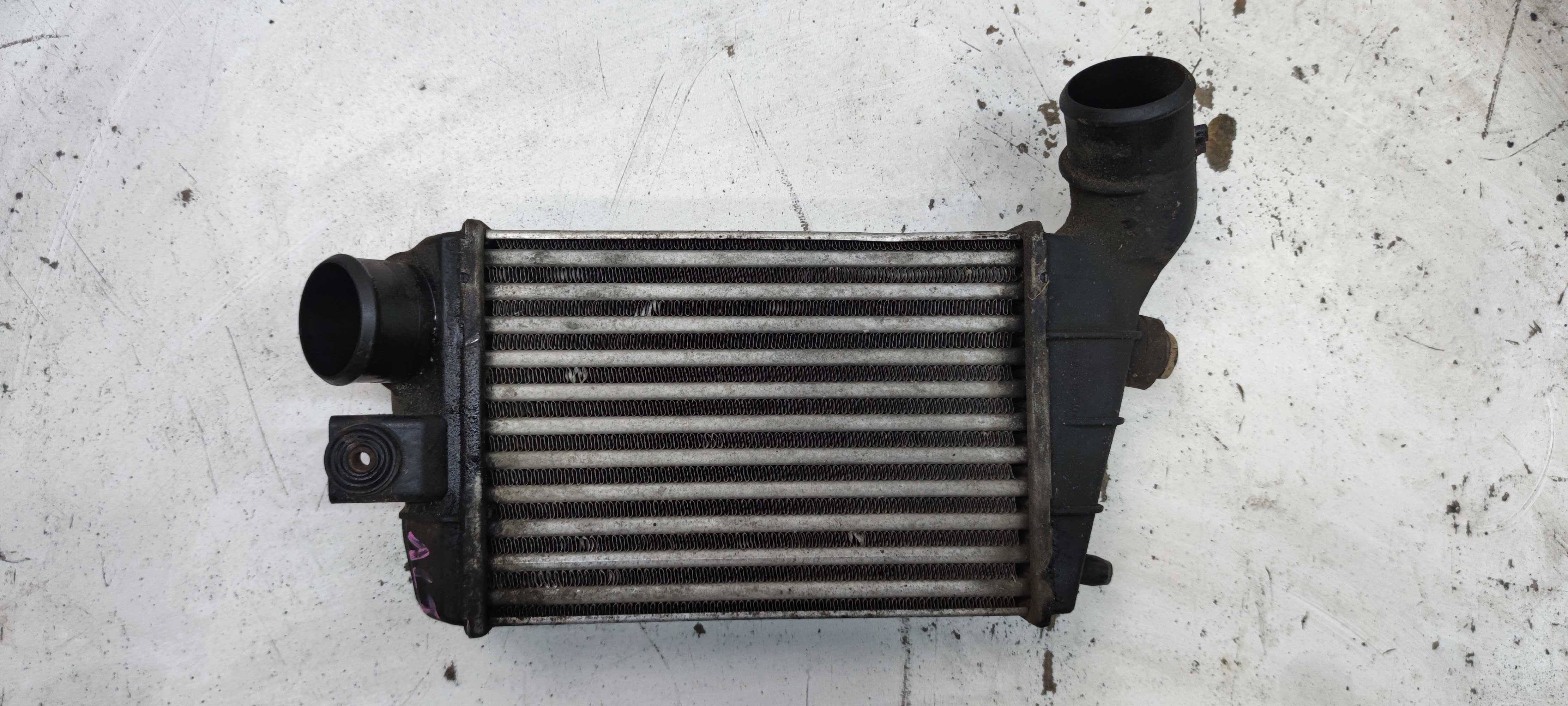 Alfa Romeo 147 GT 1.9 JTD Intercooler