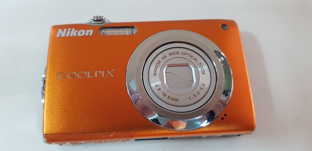 Фотоапарат Nikon Coolpix S3000