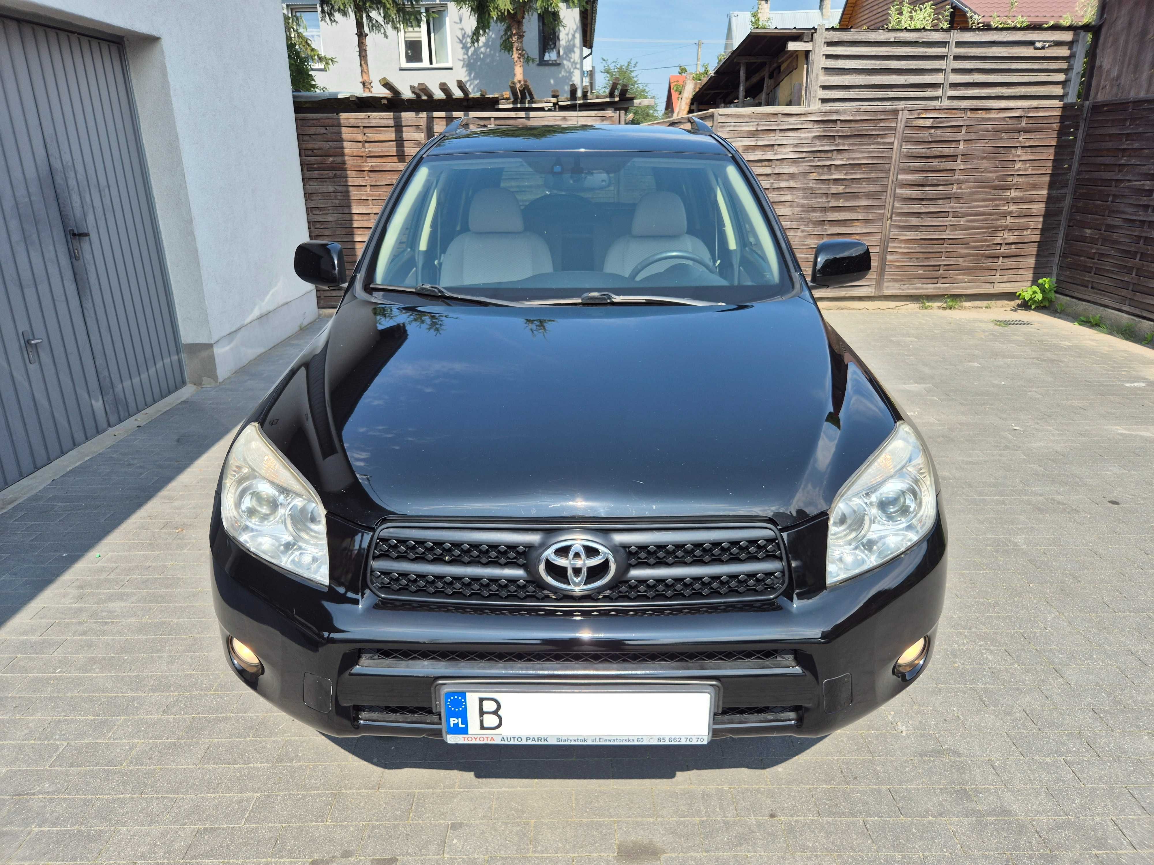 Toyota Rav4 2.0 Benzyna 4x4 Automat Serwis ASO Bogata Wersja Zadbana *