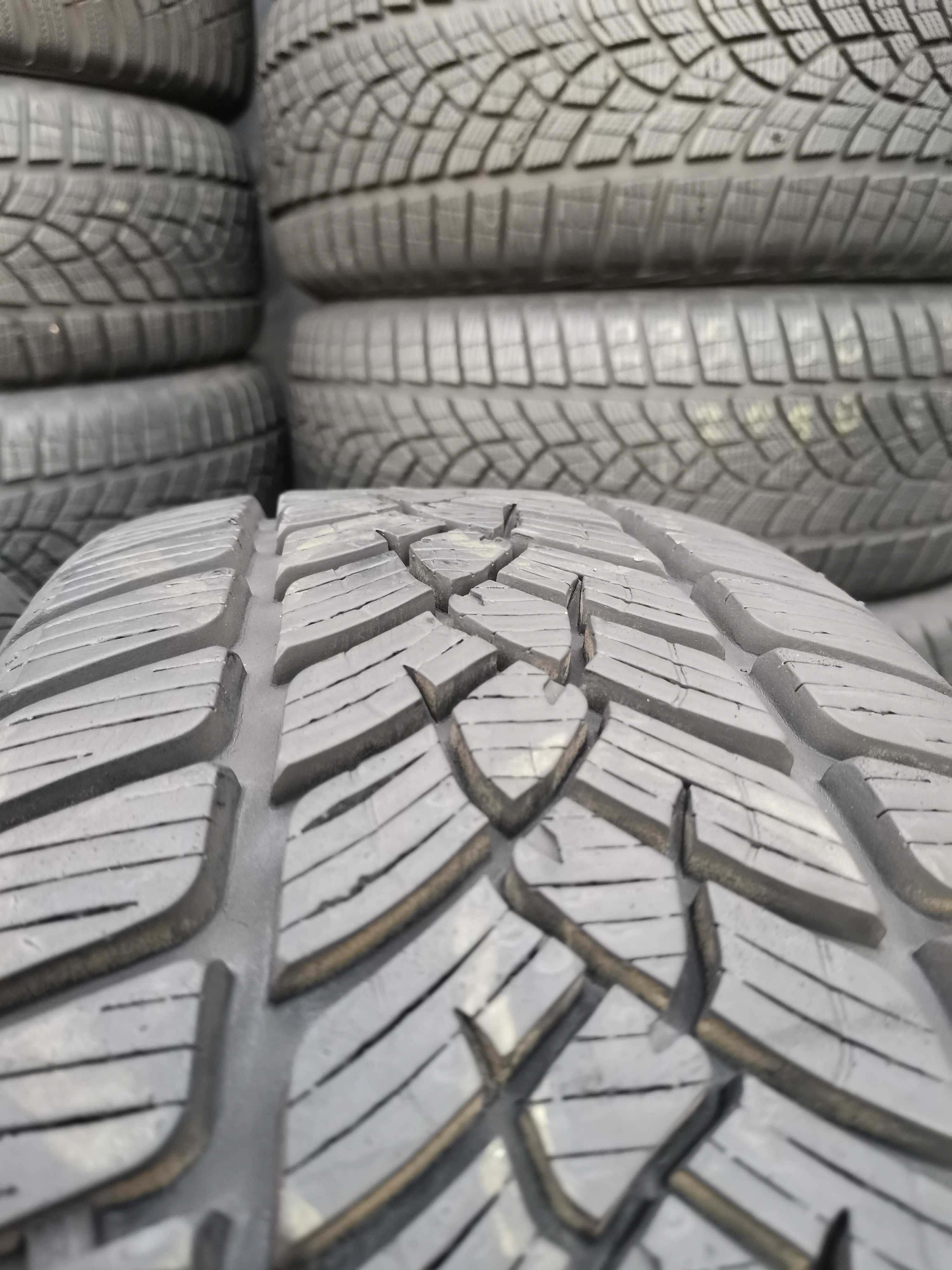 zima Fulda 205/55/16 z 2022r 8mm 4szt