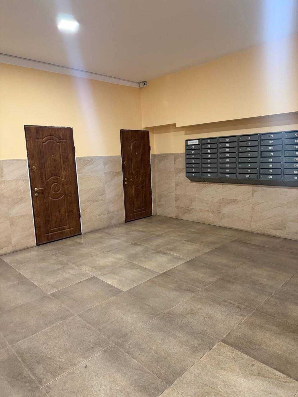 Продаж 2 к квартири