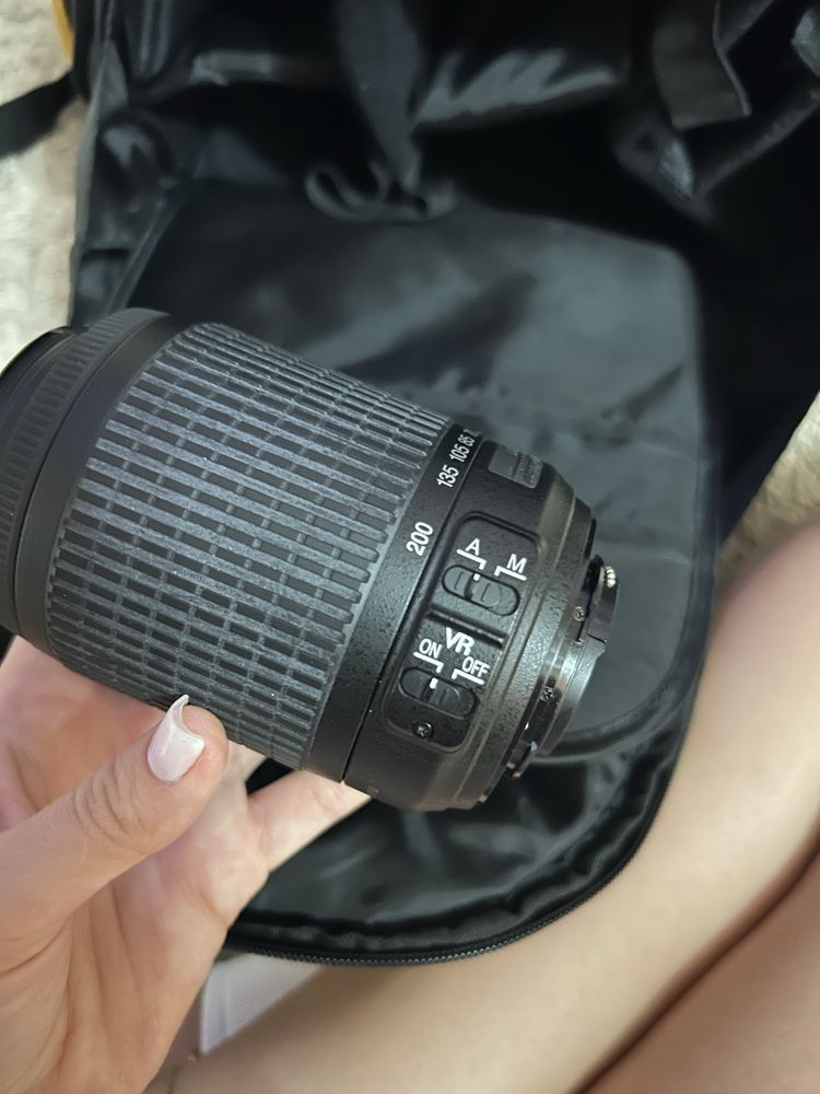 Lente Nikon, com mala profissional