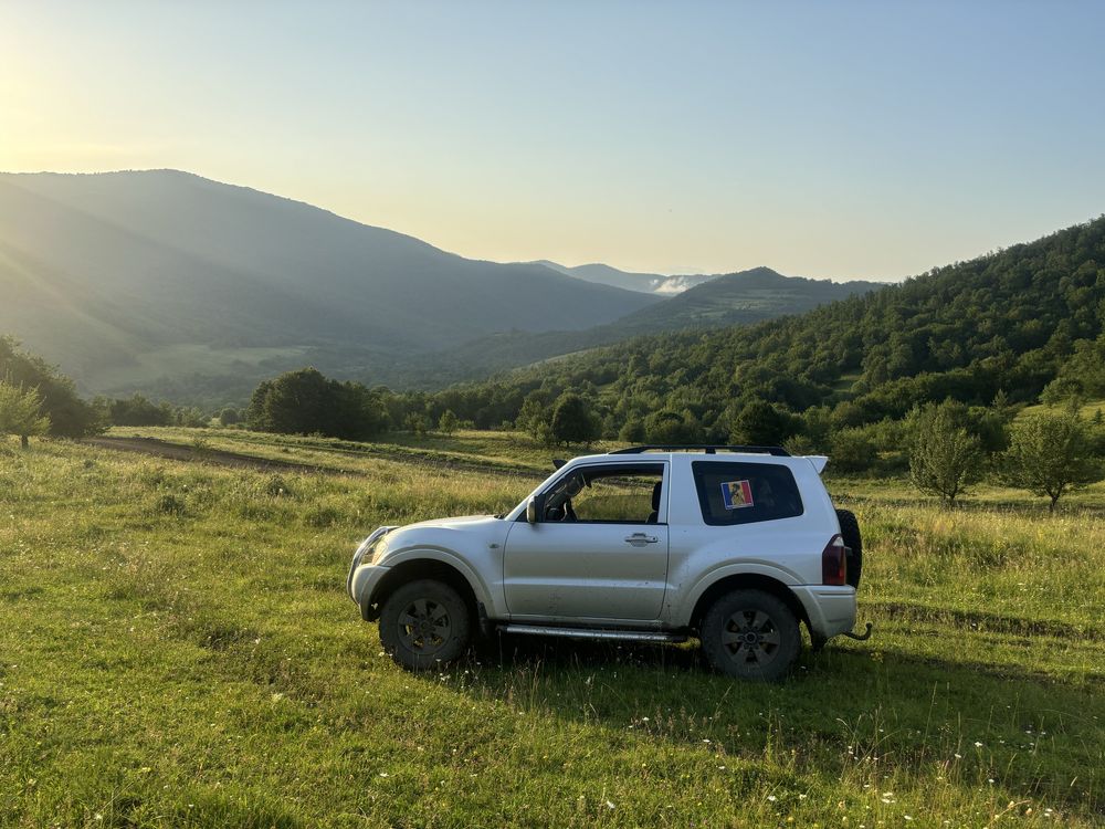 Mitsubishi Pajero 3, trzydrzwiowe III 2.5 diesel