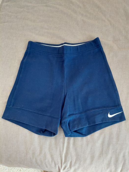 Calções Nike azul marinho