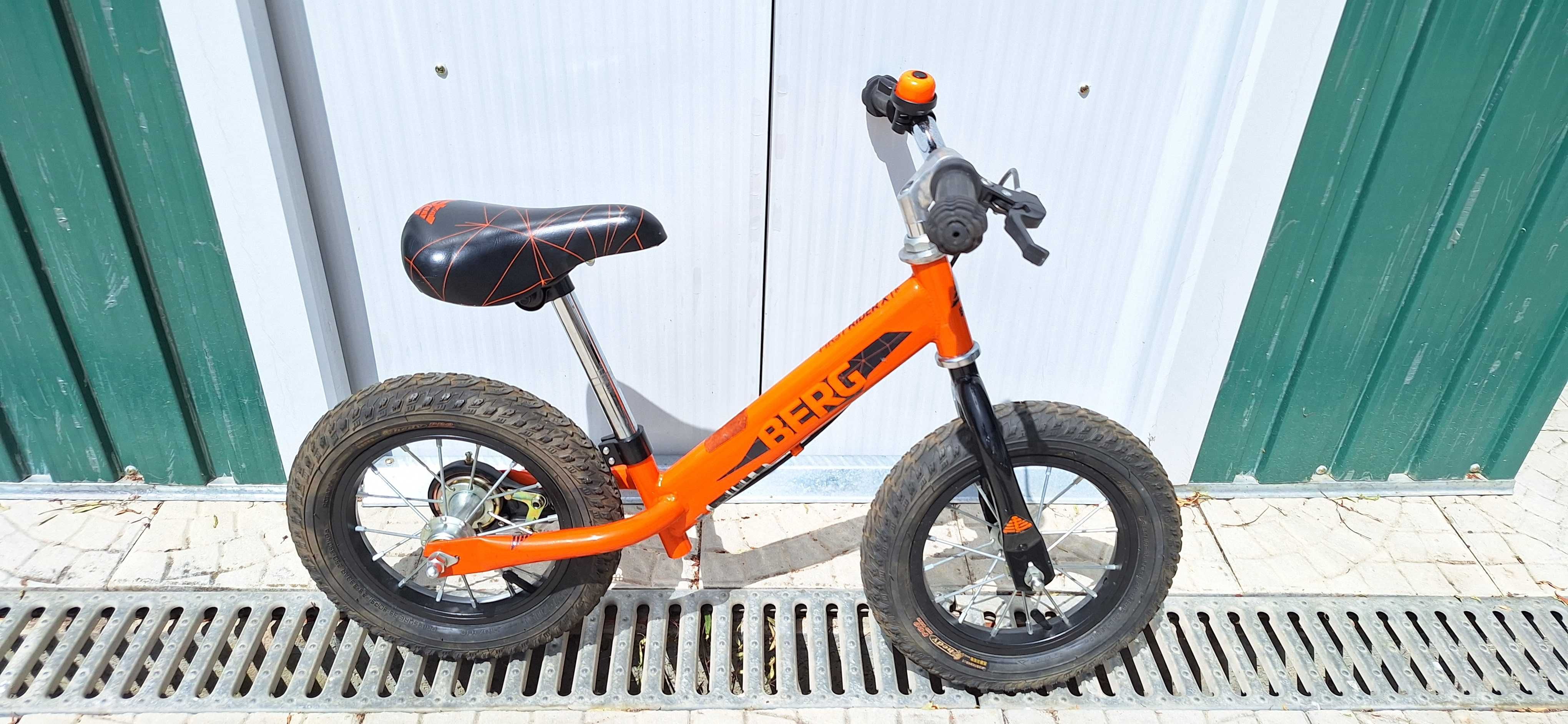 Bicicleta de aprendizagem sem pedais BERG