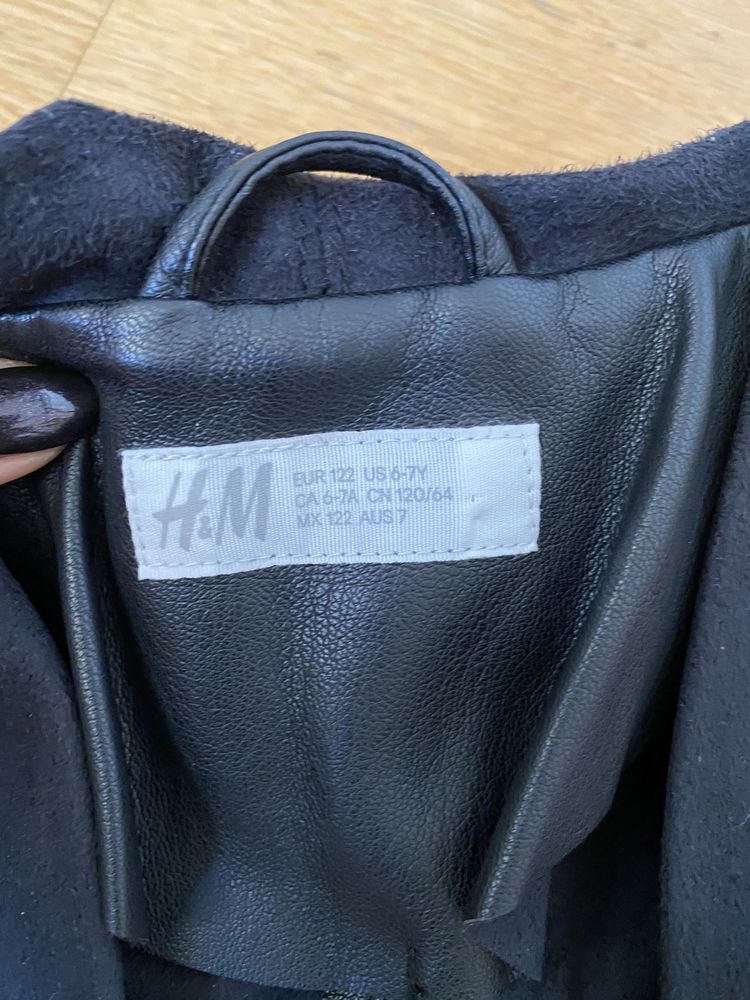 Куртка H&M размер 116-122