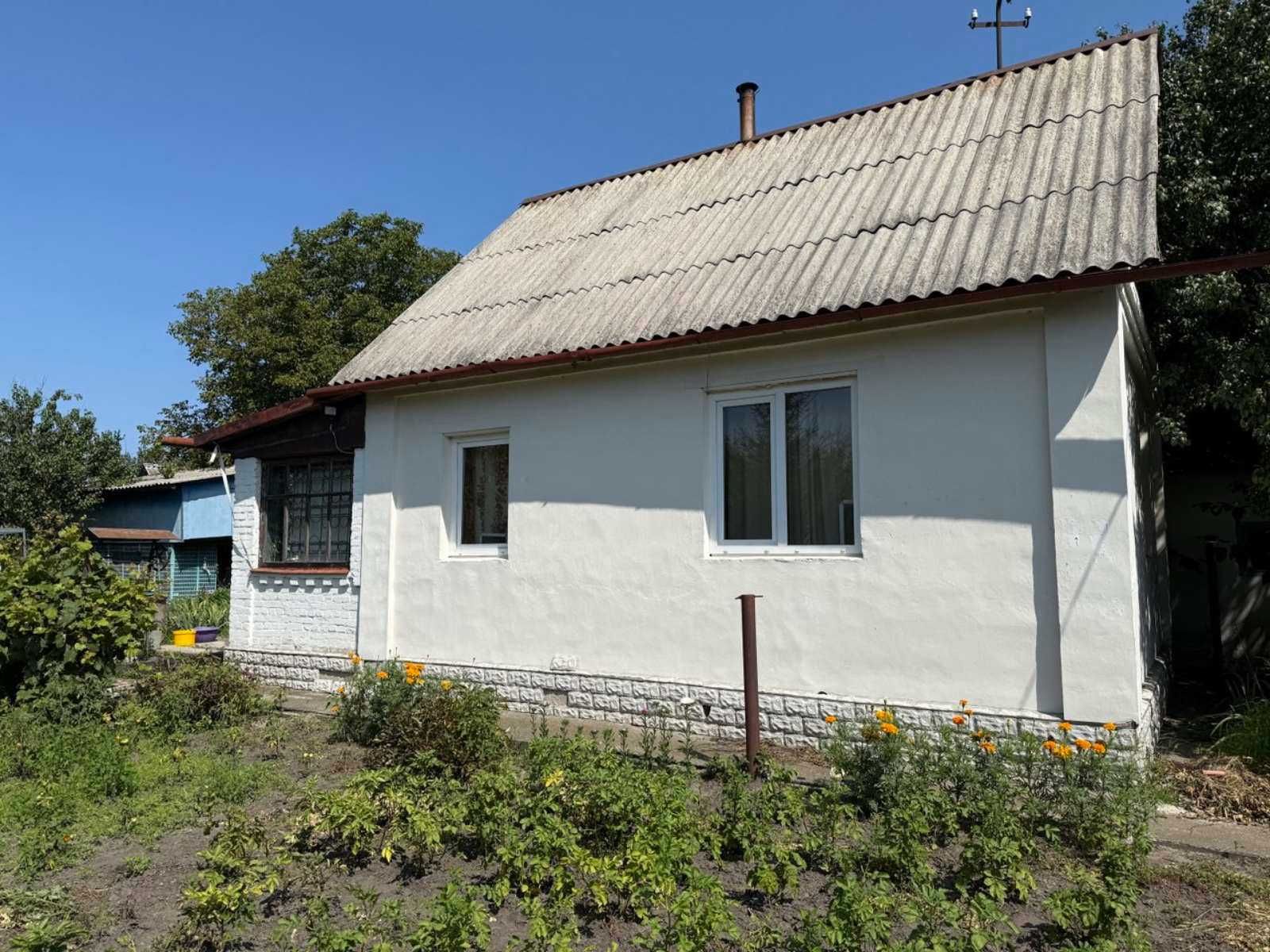 Садовий будинок с земельною ділянкою