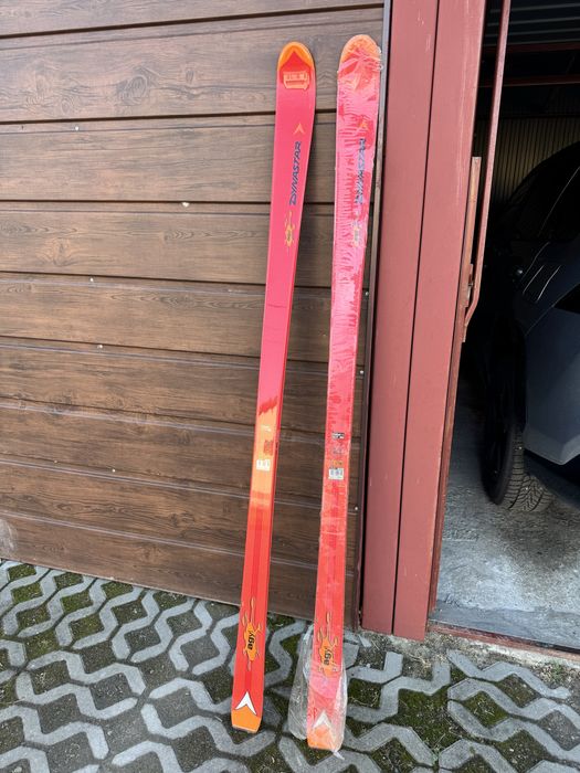 Dynastar narty nowe w folii