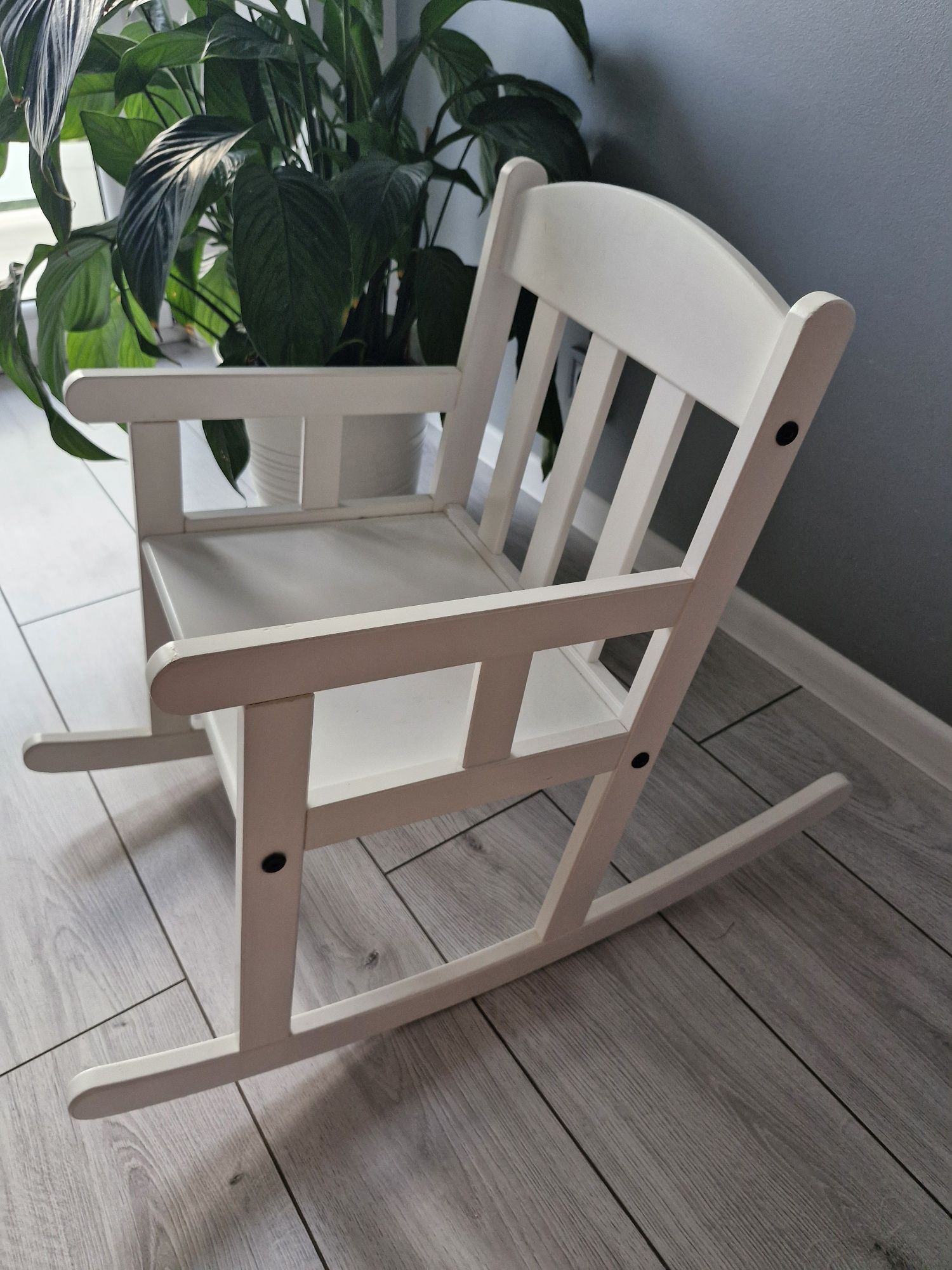 Krzesełko fotel bujany dla dziecka IKEA Sundvik