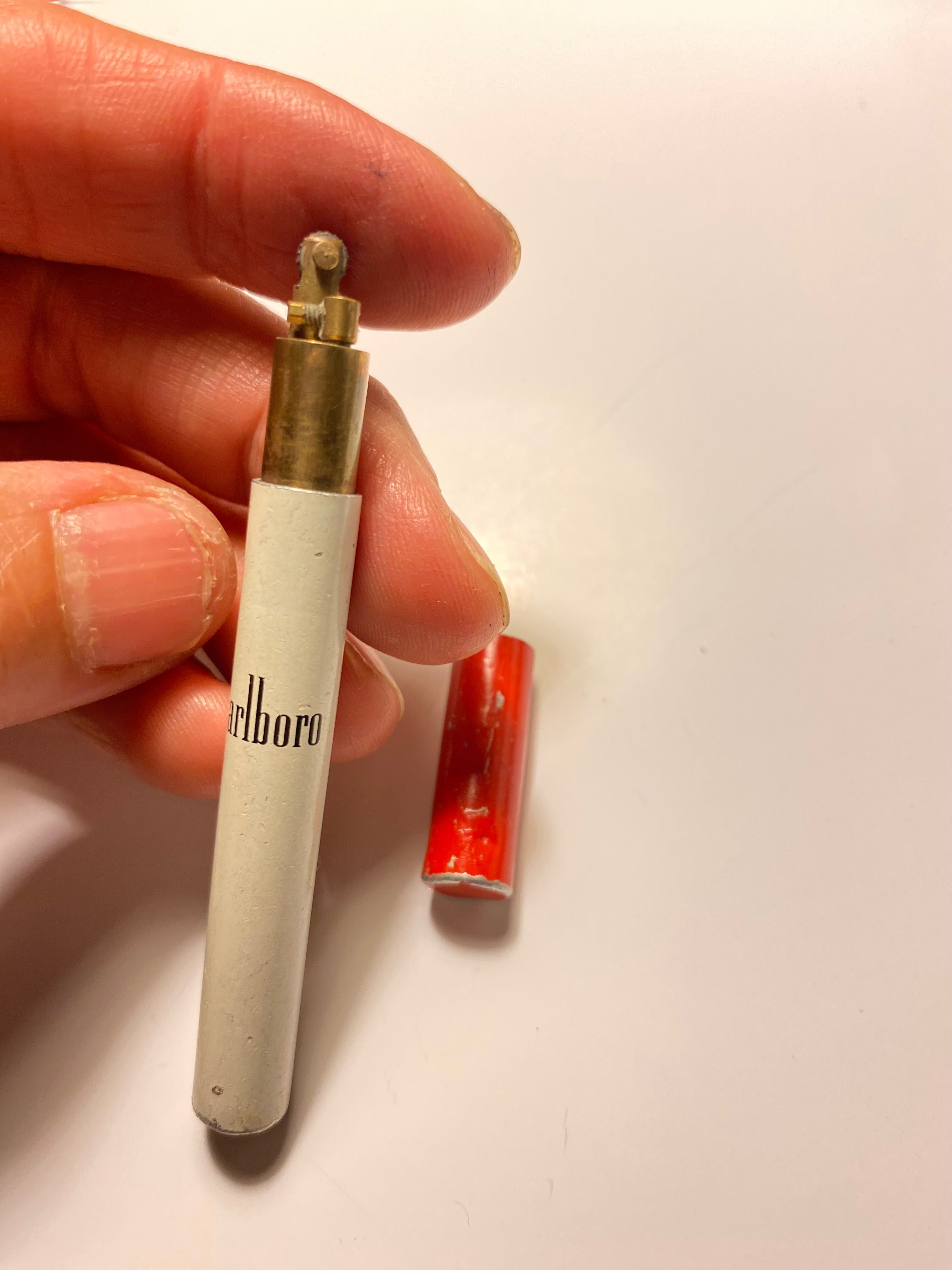 Isqueiro vintage Marlboro
