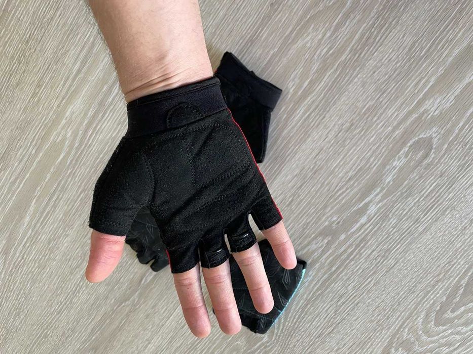 Перчатки рукавички для спорту велосипеду атлетики