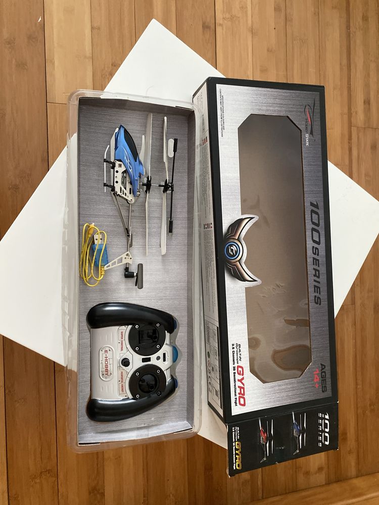 Vendo helicoptero de brincar
