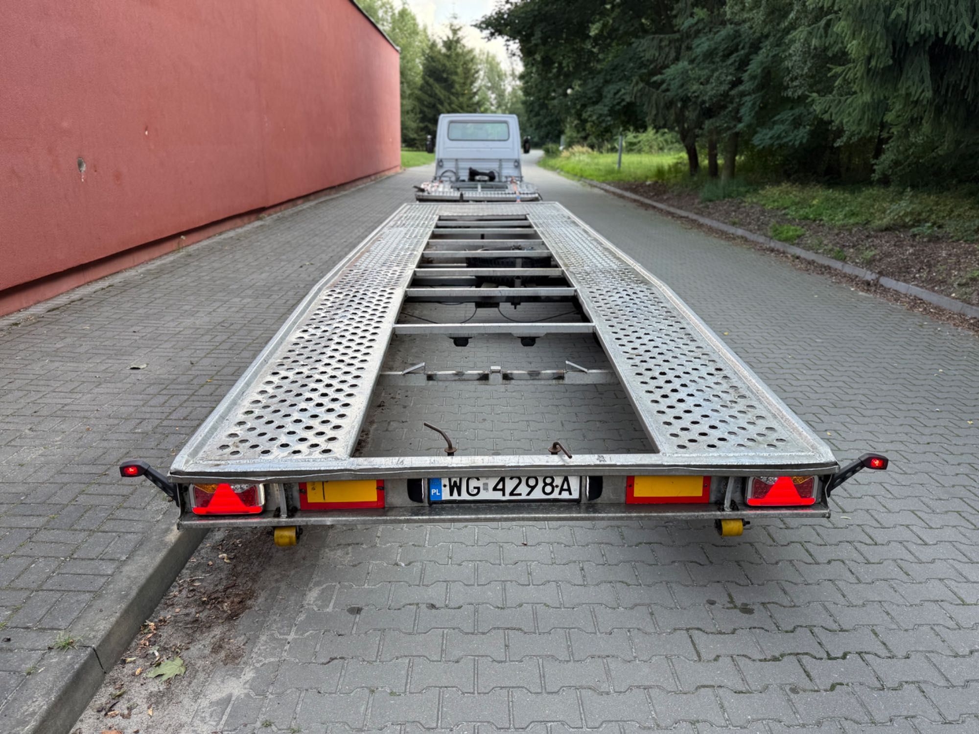 Laweta Syriusz 3500GT aluminiowa Ledy 2830 Ladowność 3500 DMC