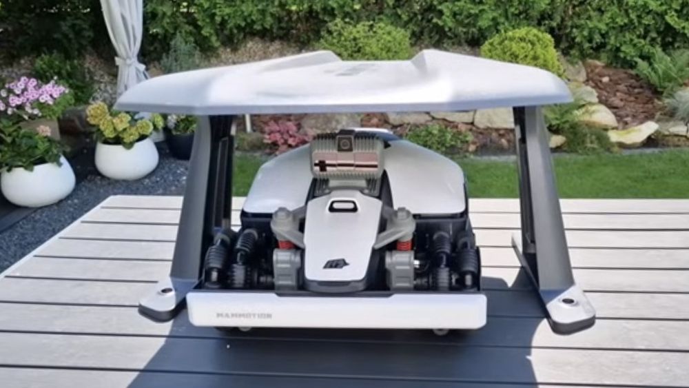 Robot koszący bez lin i bez RTK MAMMOTION LUBA mini AWD LiDAR +garaż i