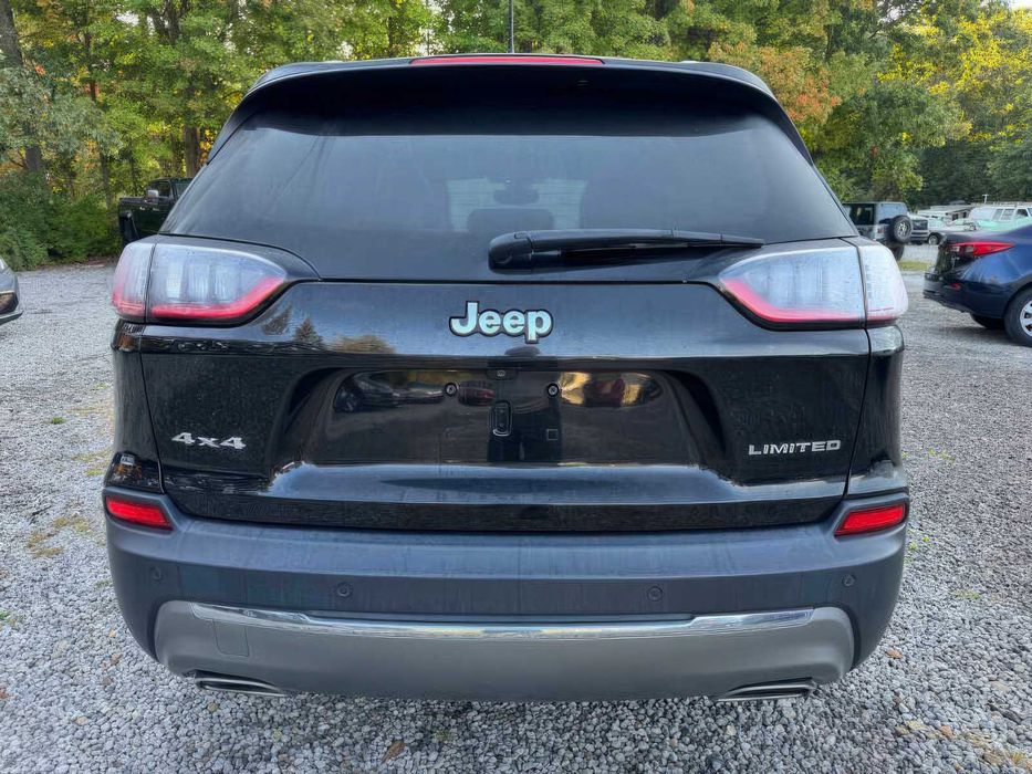 Jeep Cherokee Limited      2019