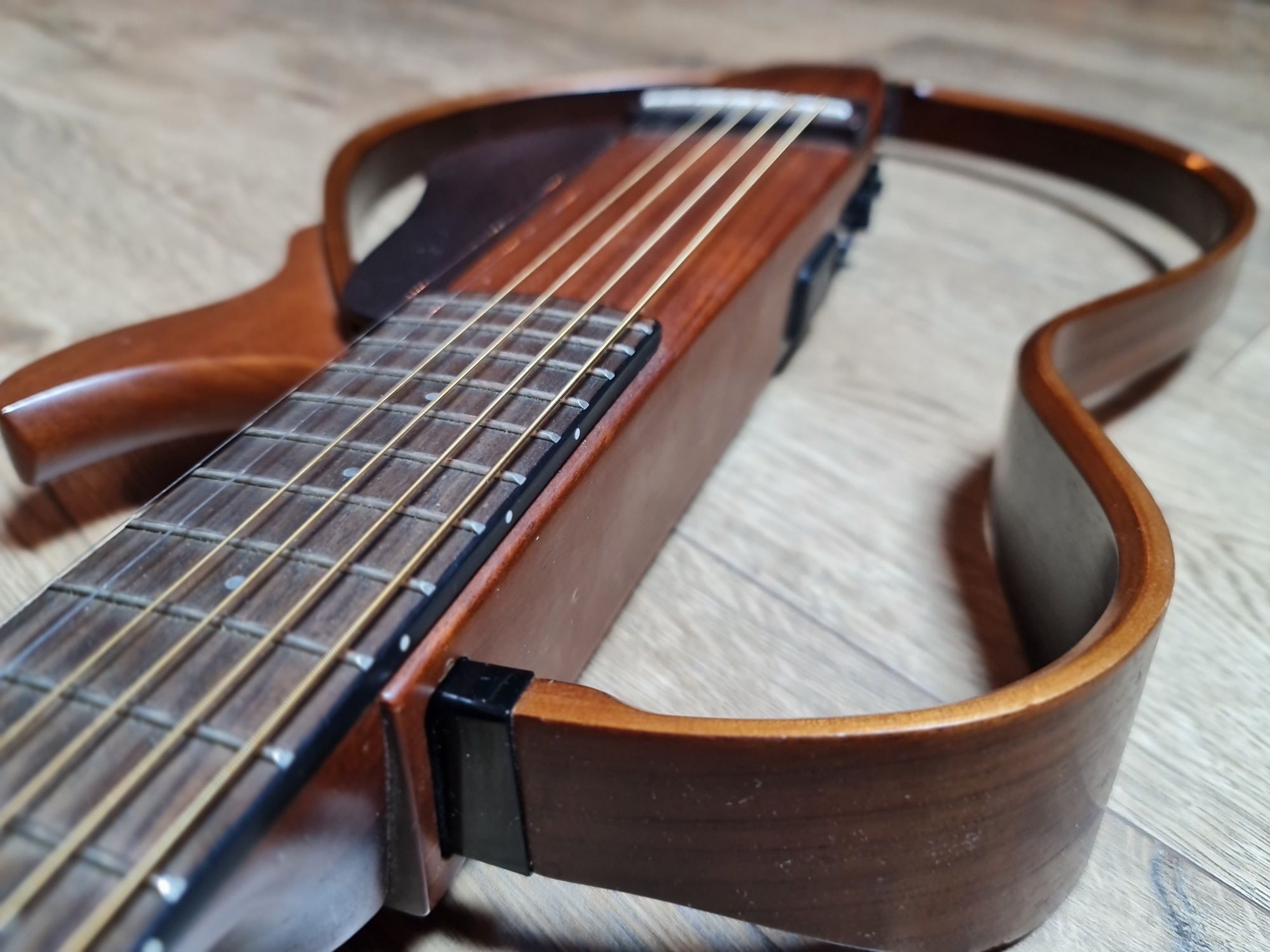 Gitara Yamaha SLG200