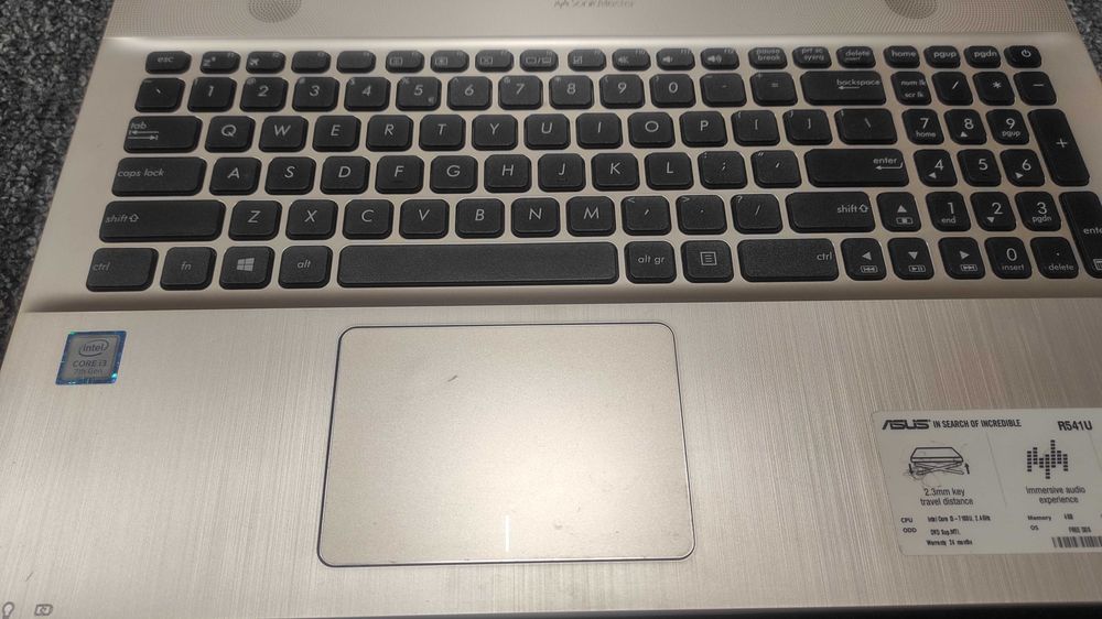 Laptop ASUS R541UA-DM1287D-8 i3-7100U/8GB/1TB/DVD FHD