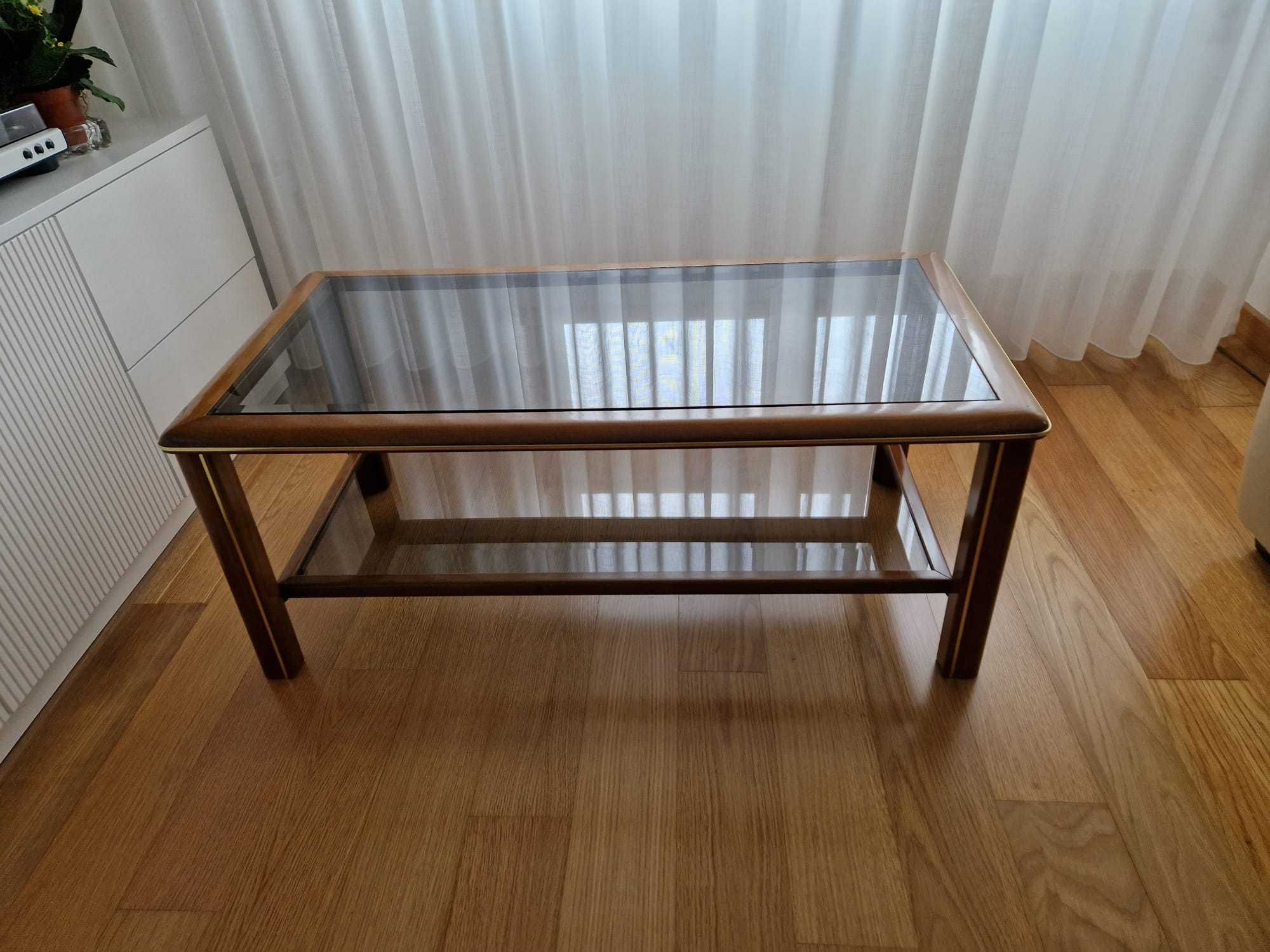 Mesa de centro em madeira e vidro