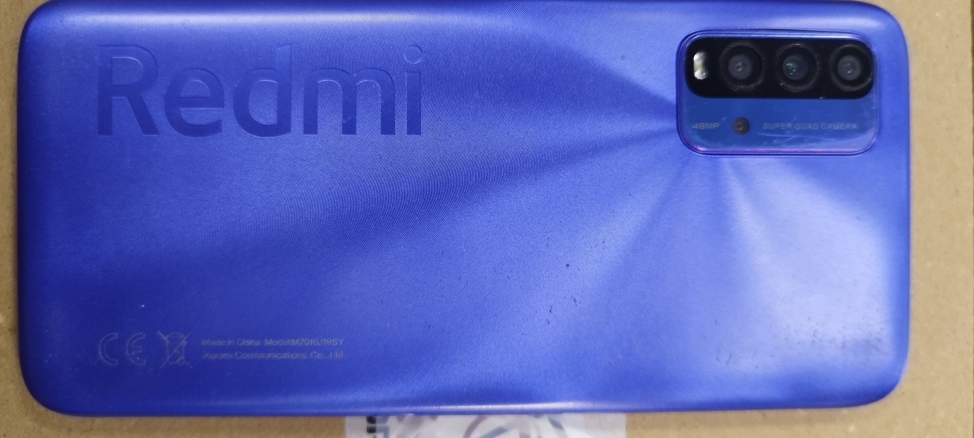 Xiaomi Redmi  9t 4/128 nfc в отличном состоянии 
Полный комплект, всё