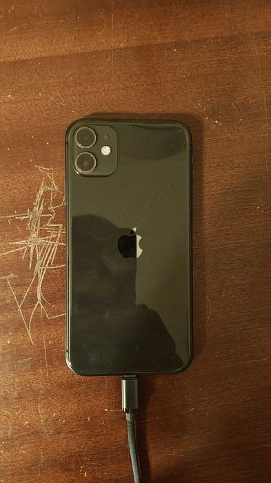 Iphone 11 c/Ecrã Frontal Partido