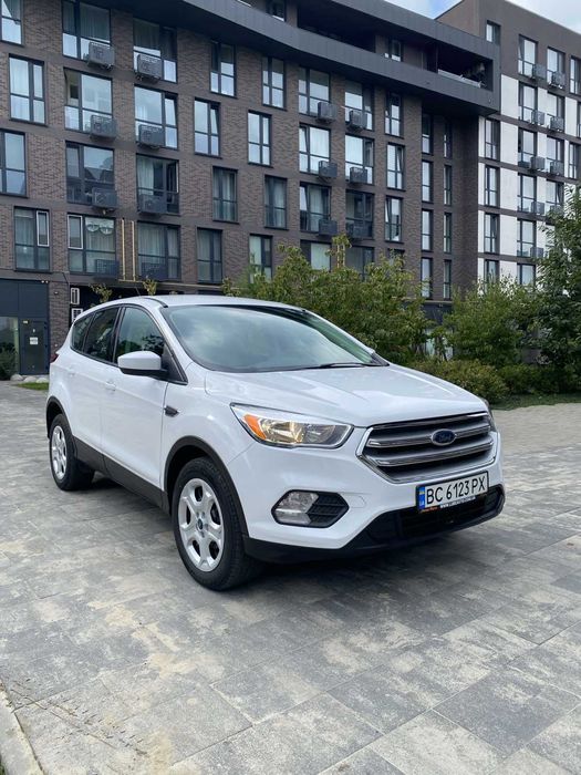 Продається Ford Escape