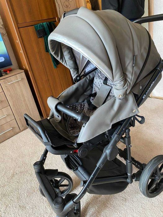 Коляска 2 в 1 Adamex Rimini ECO кожа 100% RI-260