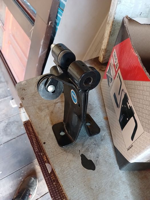 Заклепувач і розклепувач ланцюгів