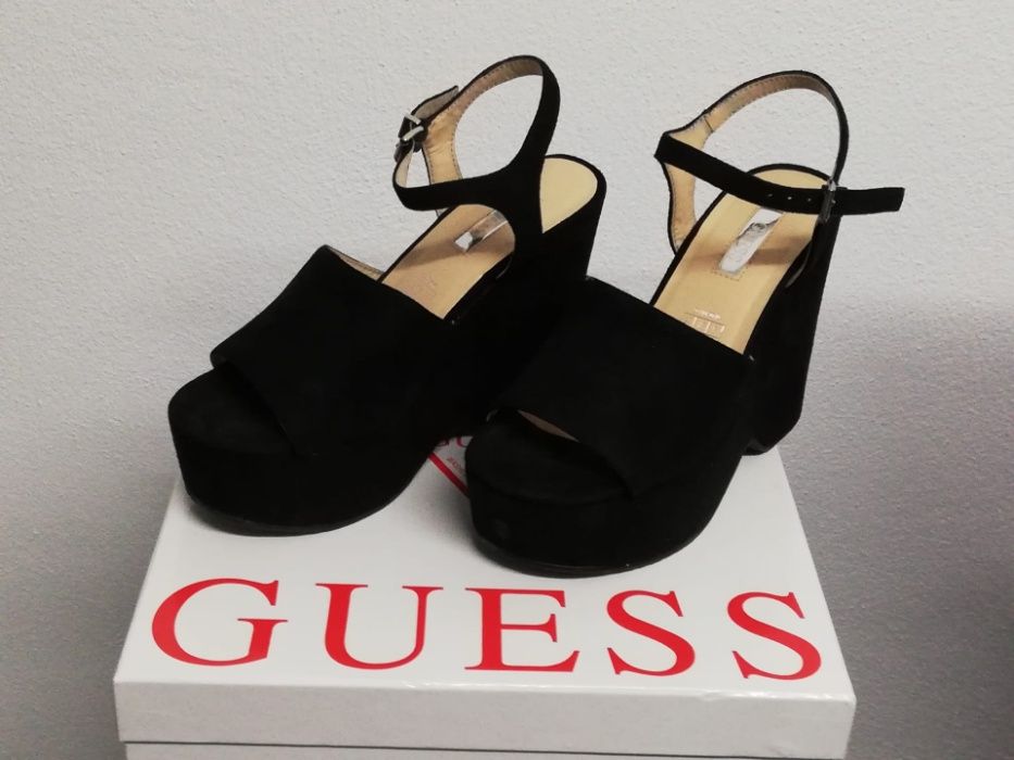 Sandálias Guess 36