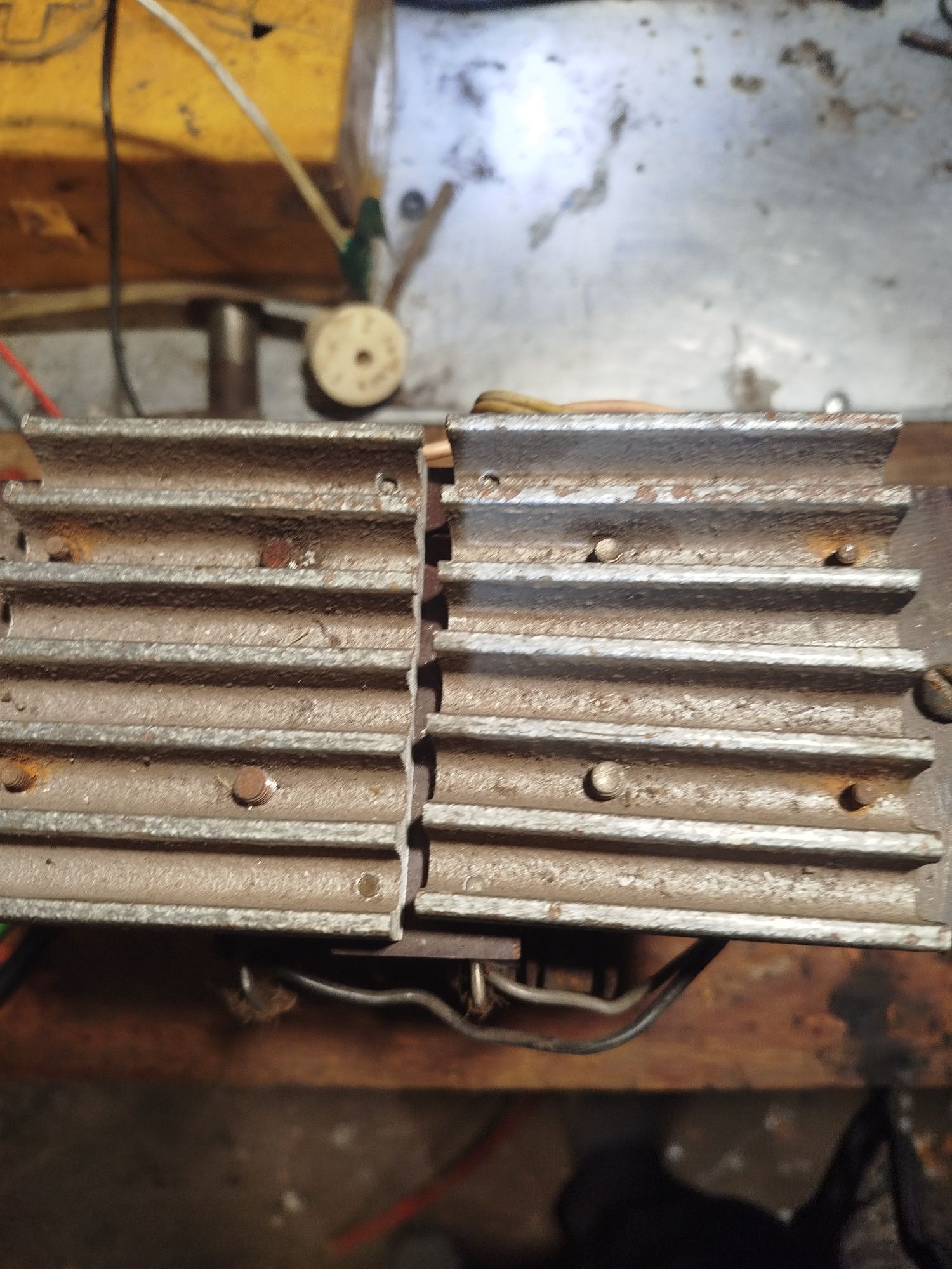Продам трансформатор на24v
