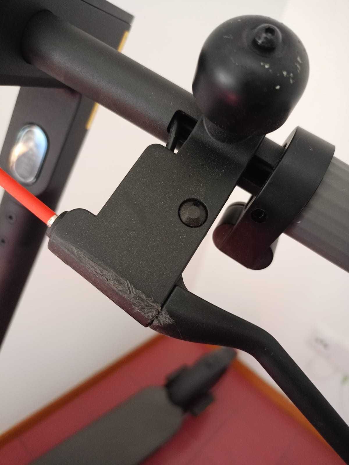 Trotinete Elétrica XIAOMI 4 Pro 2ª Geração (Vel. Máxima: 25 km/h)