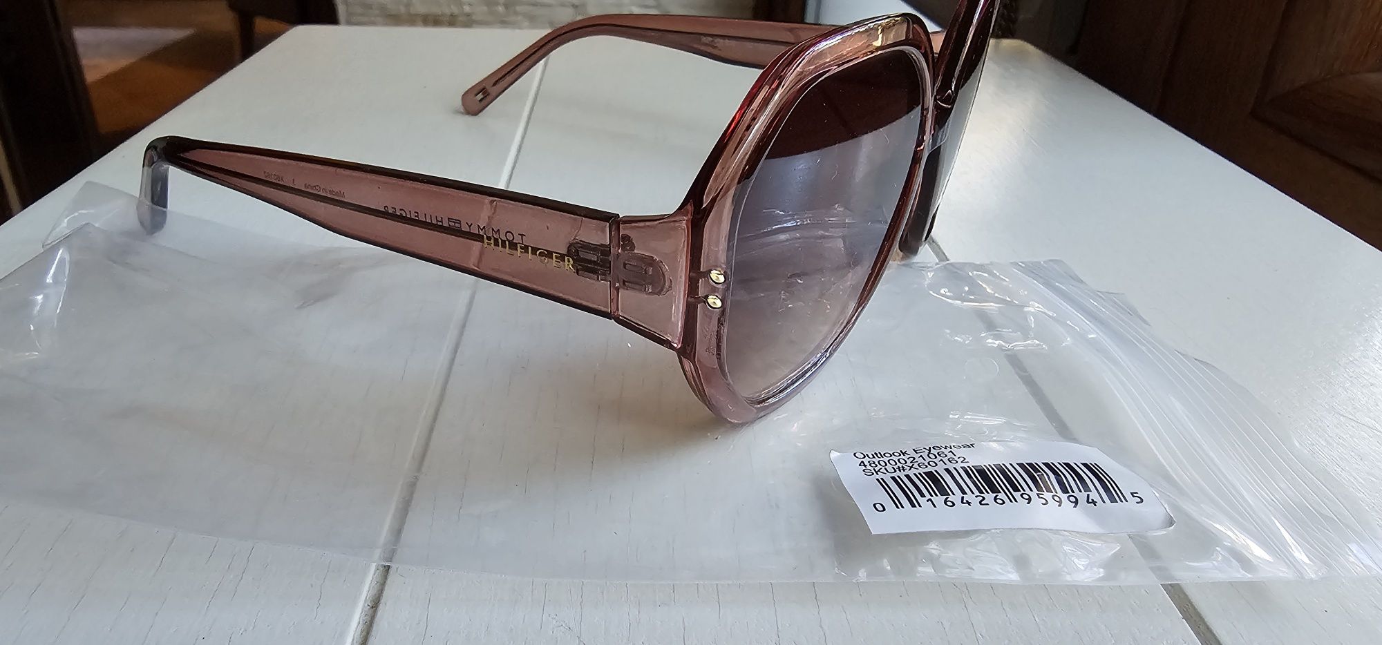 Okulary przeciwsłoneczne damskie Tommy Hilfiger ol619 nowe