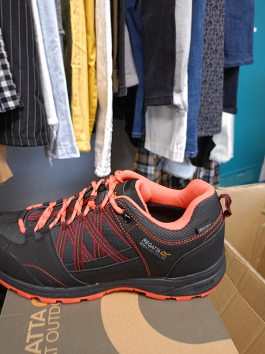 Sprzedam trampki nowe