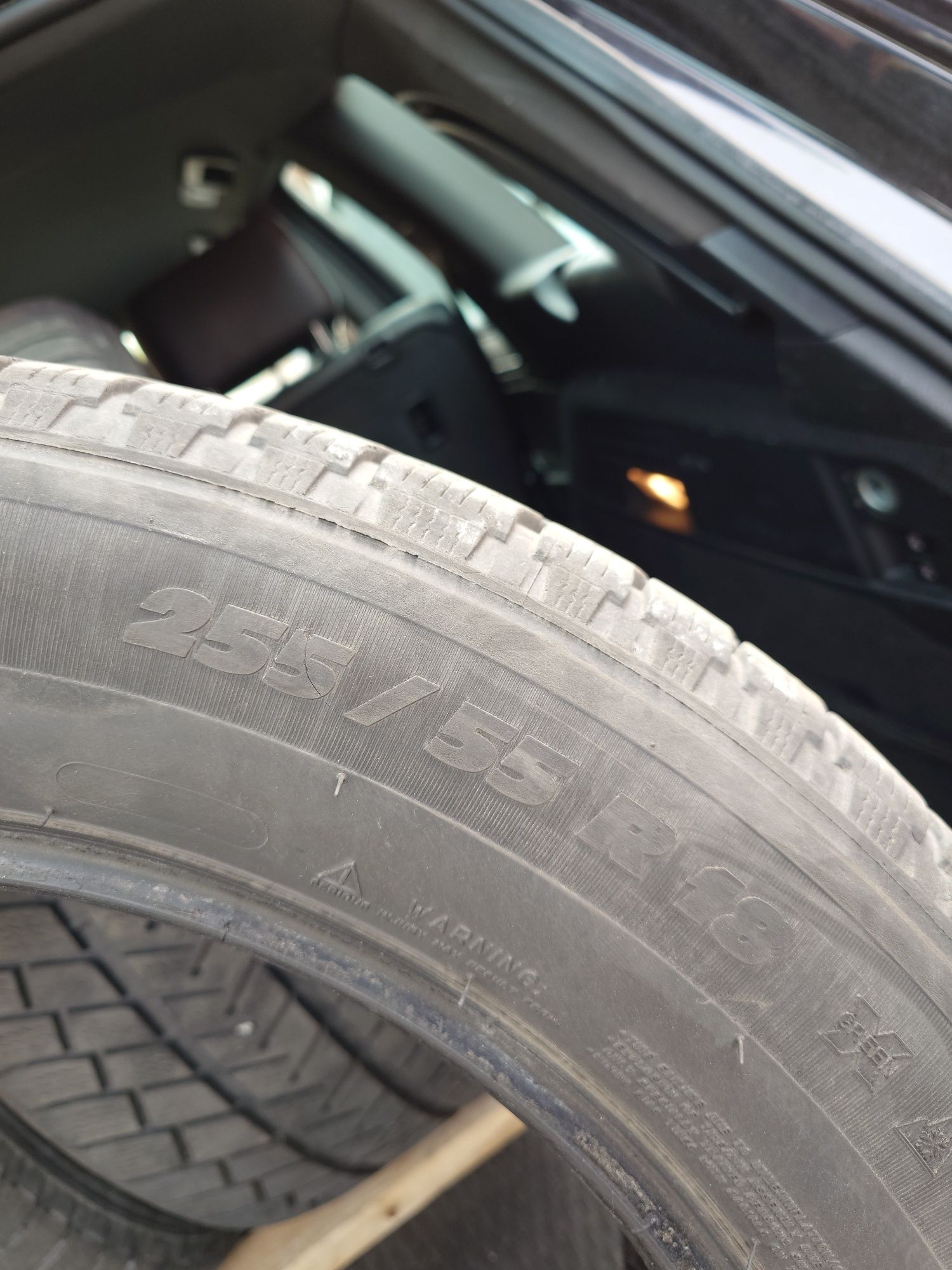 Зимова гума 255/55/R18 Michelin Latitude Alpin