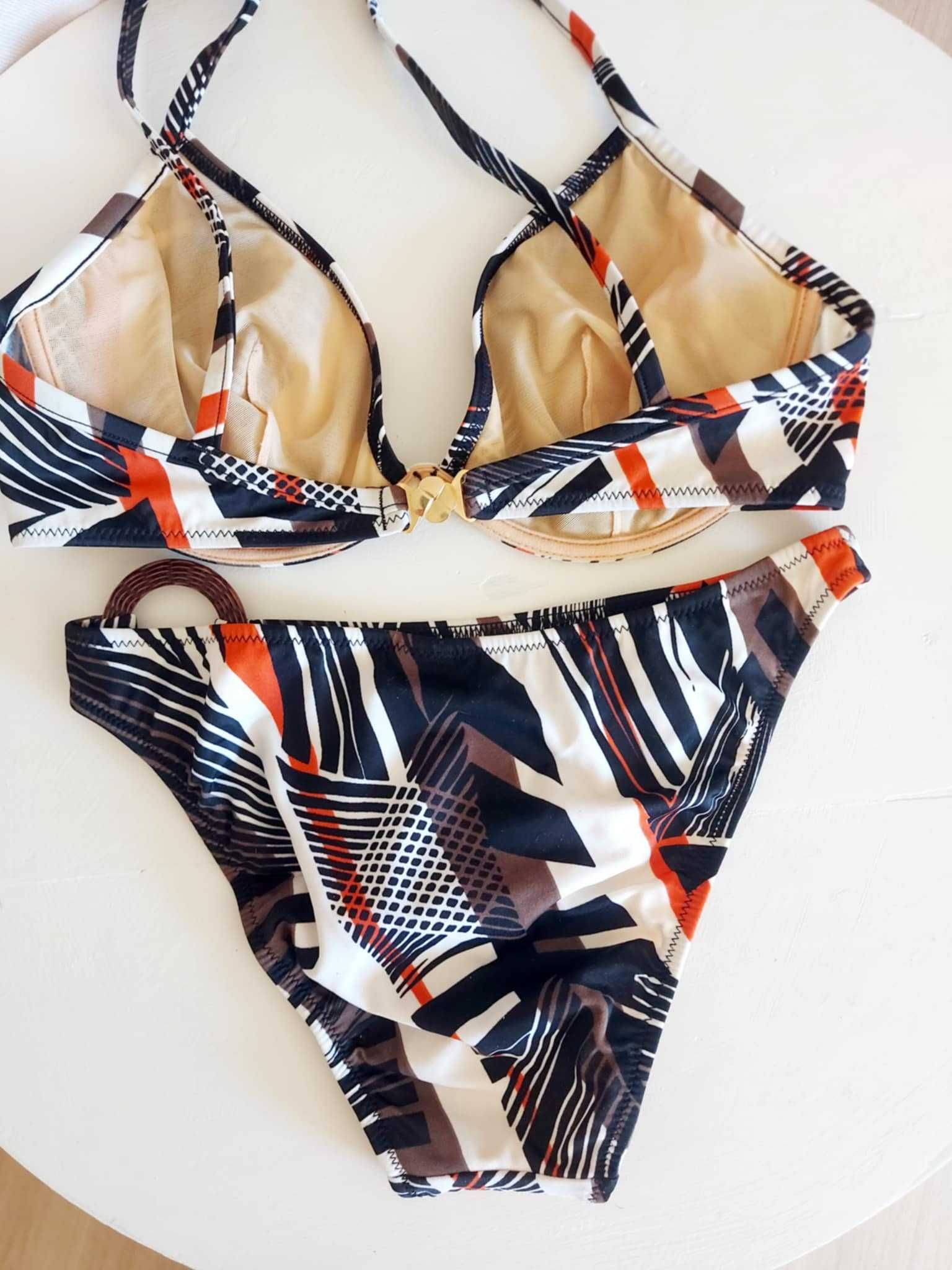 Biquini     Bali