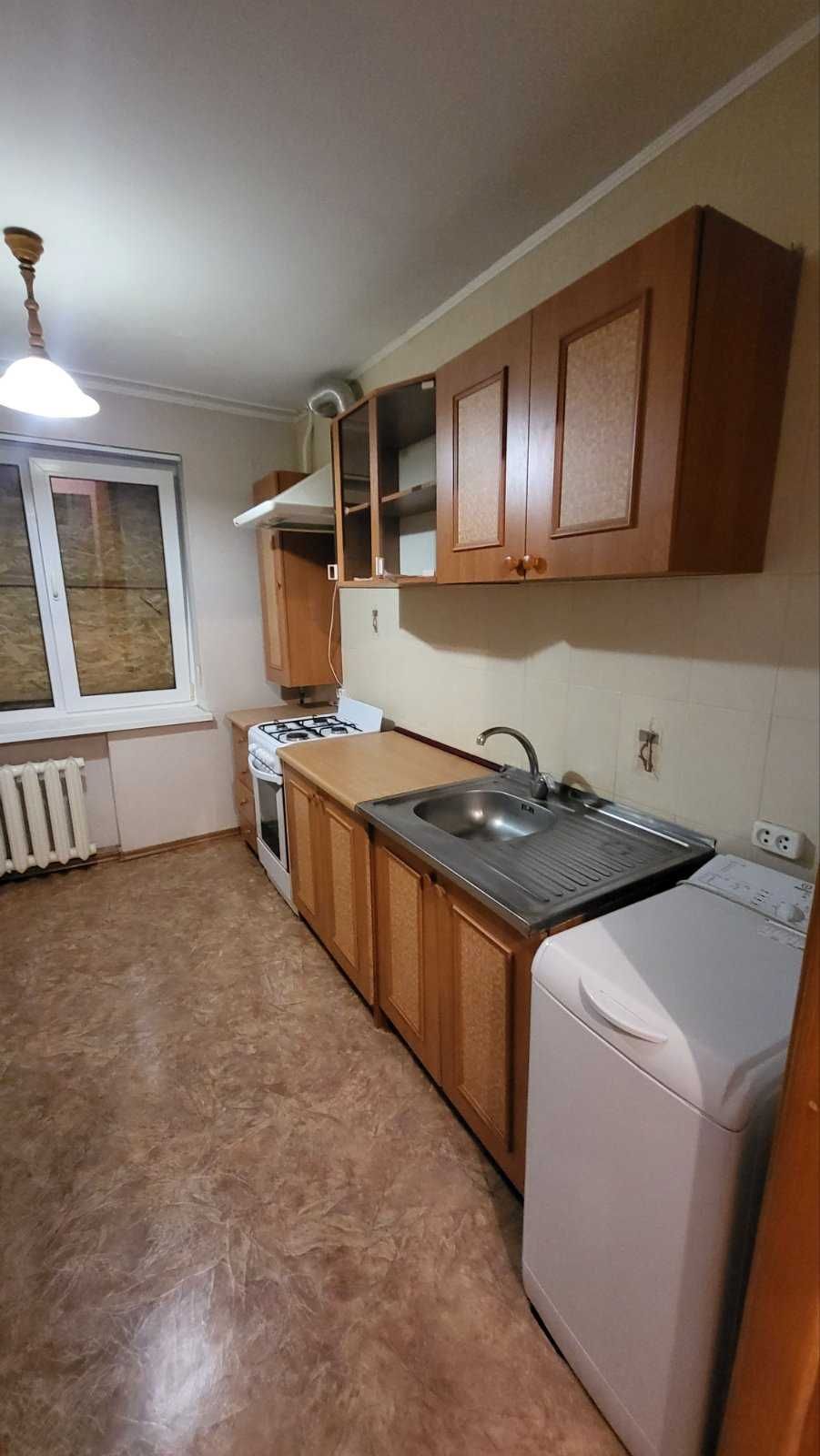 3- х ком. квартира Чугуев,  Авиатор