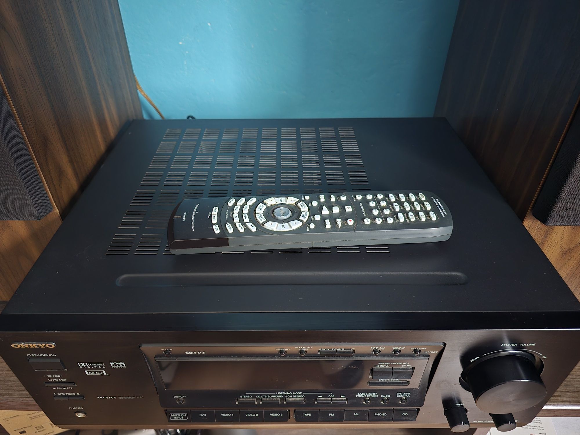 Wzmacniacz Onkyo TX-DS575