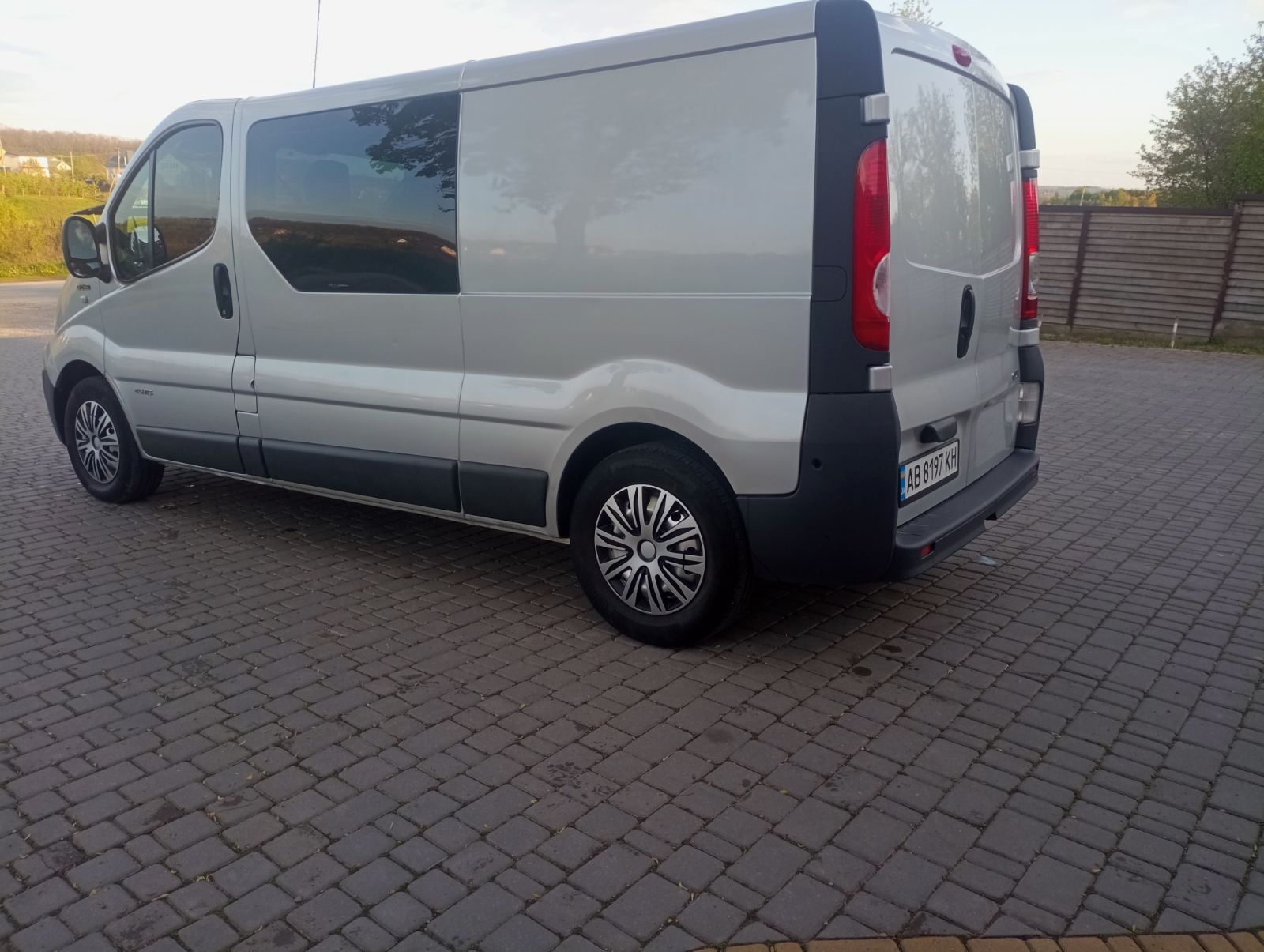 Renault Trafik Long 2012 рік