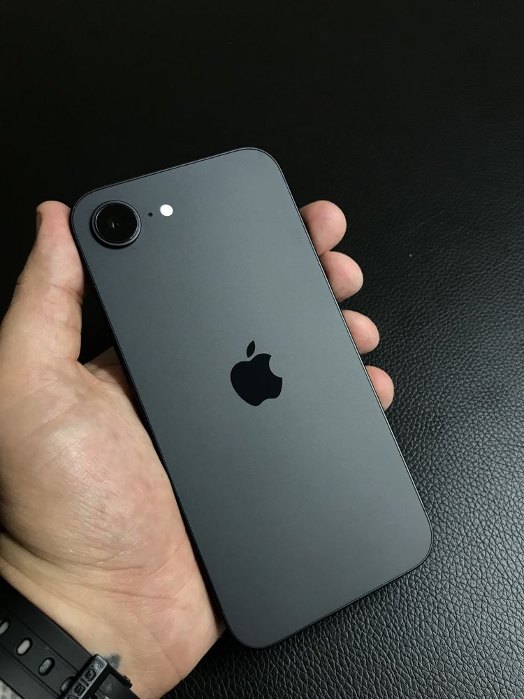 iPhone 16e 128GB C/Fatura/Garantia Apple