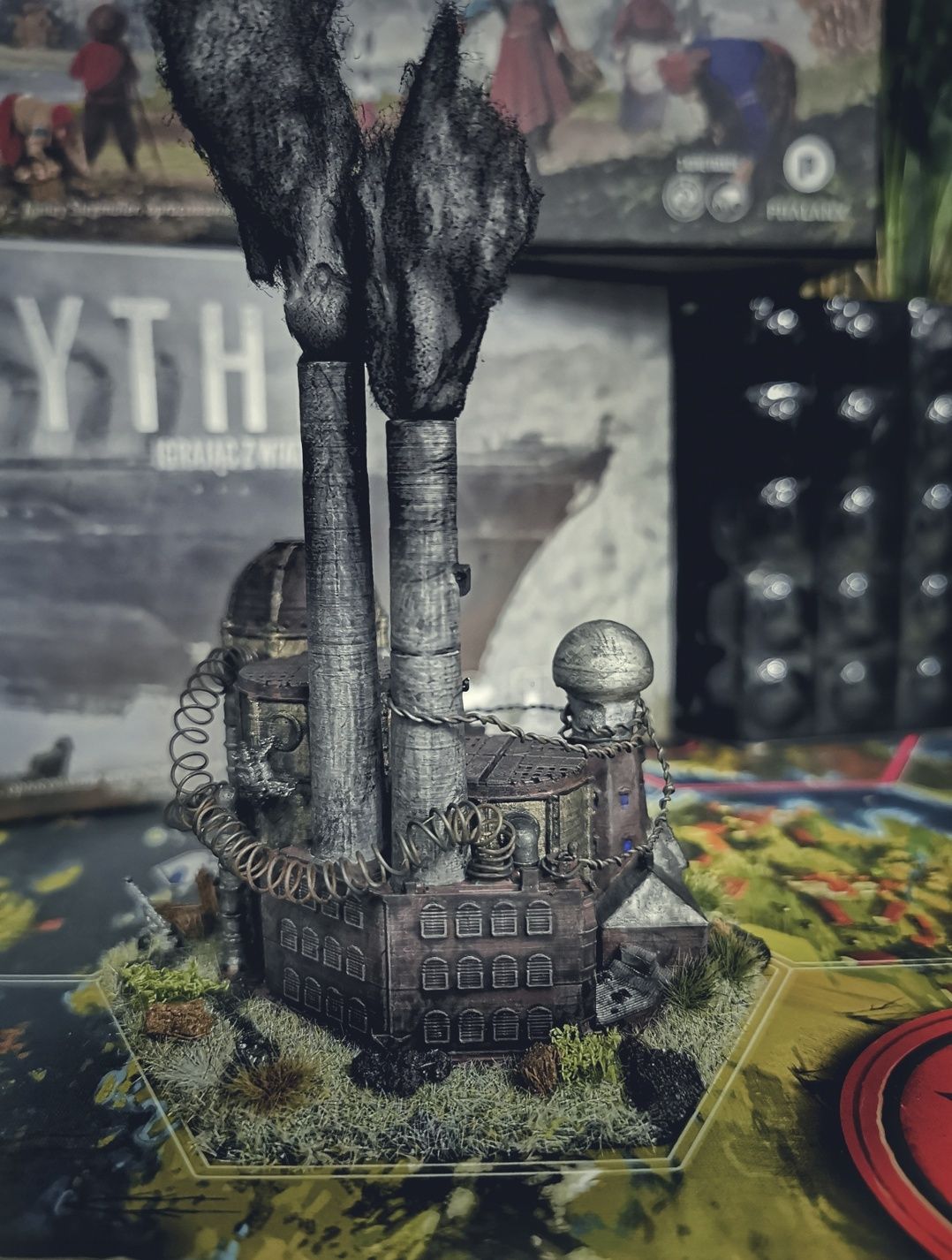 Fabryka Scythe pomalowana