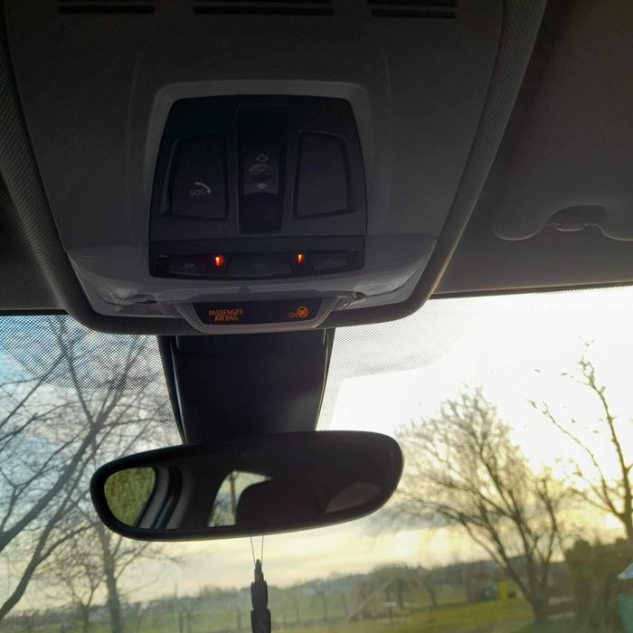 BMW Serii 2 Active Tourer 218d Pano LED