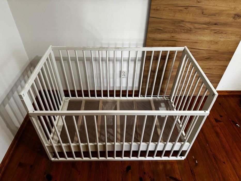 Łóżeczko dziecięce 120x60 z materacem białe