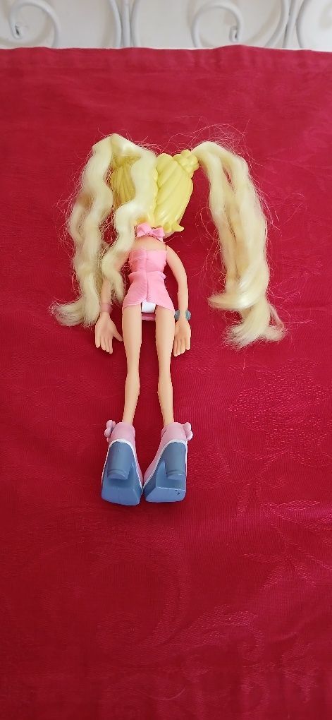Boneca ótimo estado
