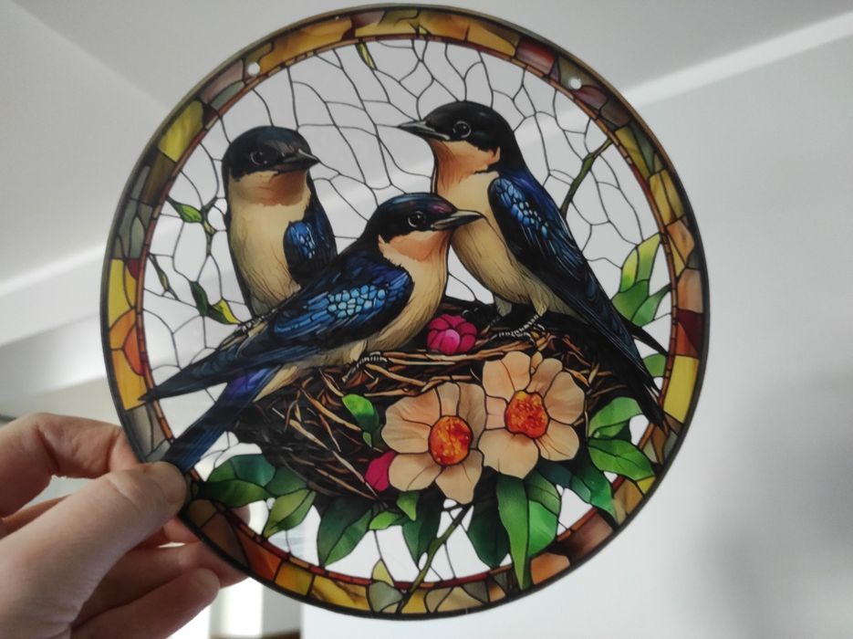 Nowy witraż witrażyk dekoracja okienna jaskółki