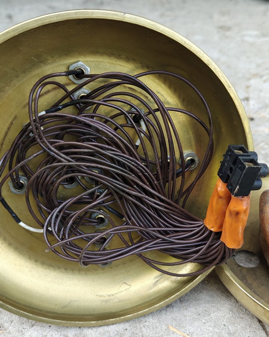 Transformator toroidalny 250VA wraz z mosiężną oprawą oświetleniową