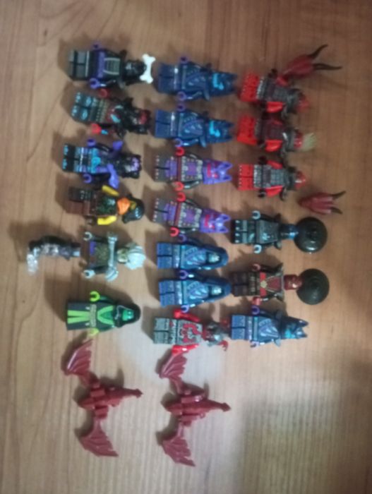 Лего фігурки ніндзяго.є рідкісні. Є продаж