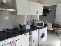 Quarto em Campolide , entrada imediata , só feminino